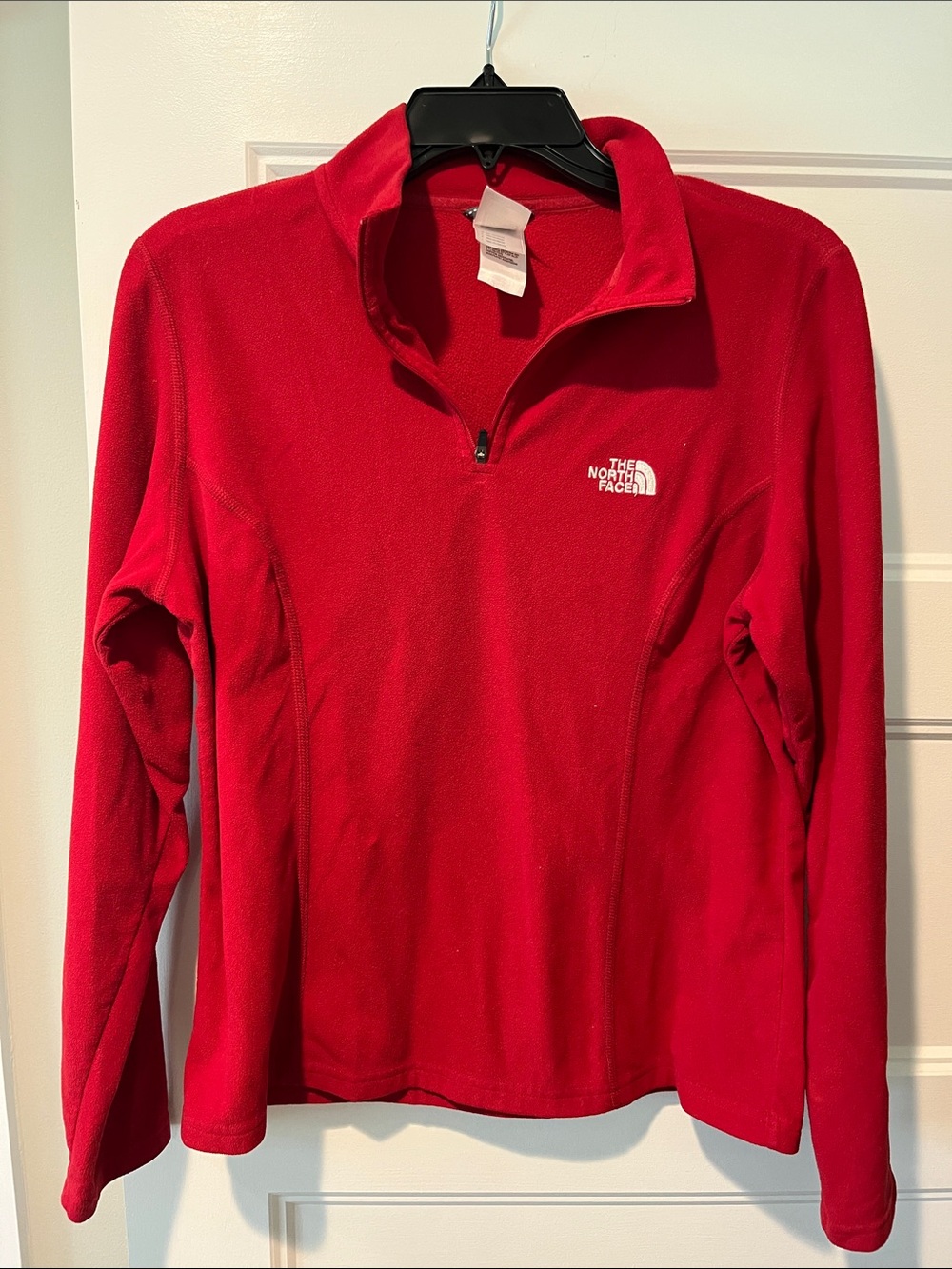 The North Face Women's Red 1/4 Zip Fleece Pullover
